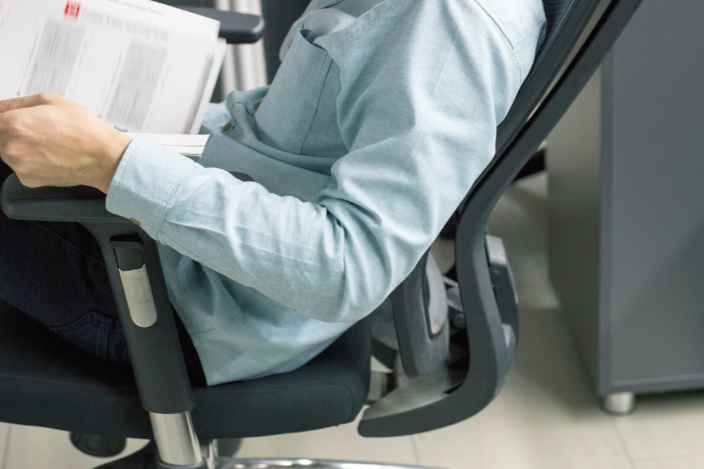 مهم ترین تفاوت‌های صندلی کارمندی با کارشناسی