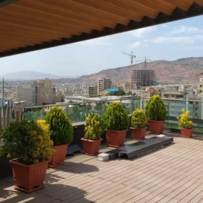 ۱۰ ایده‌ بازسازی باغ و ویلا با چوب پلاستیک